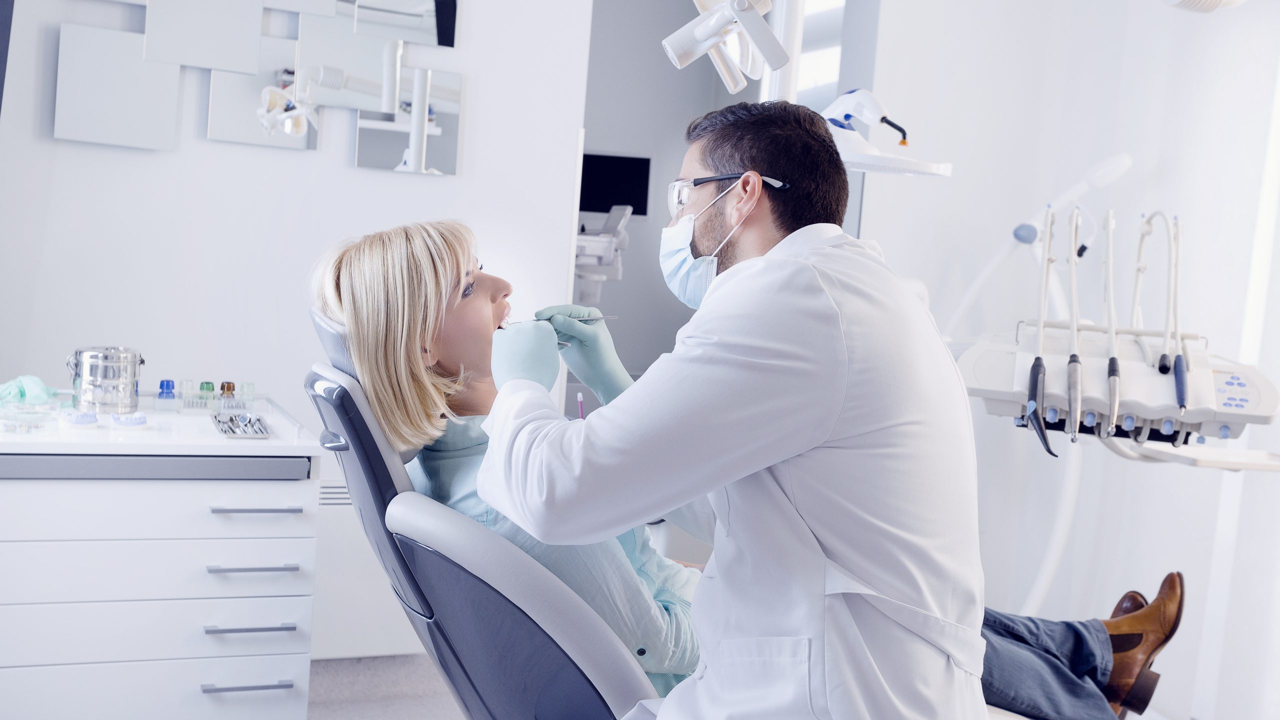Dentist in Halls, TN